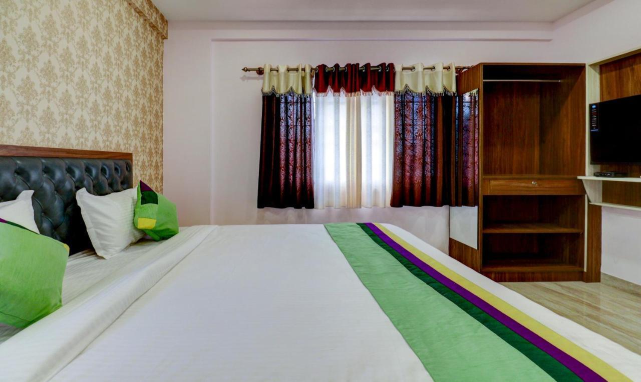 Treebo Three Street Inn Bangalore Exterior photo