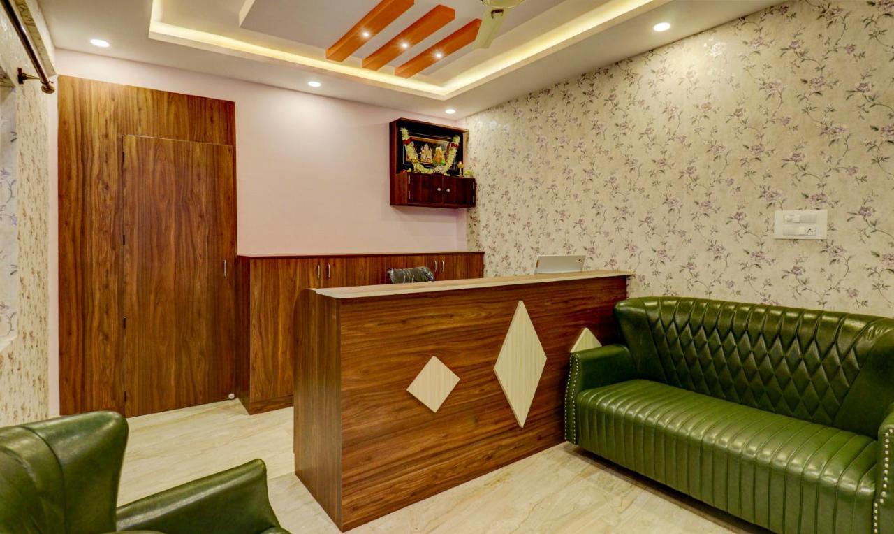 Treebo Three Street Inn Bangalore Exterior photo